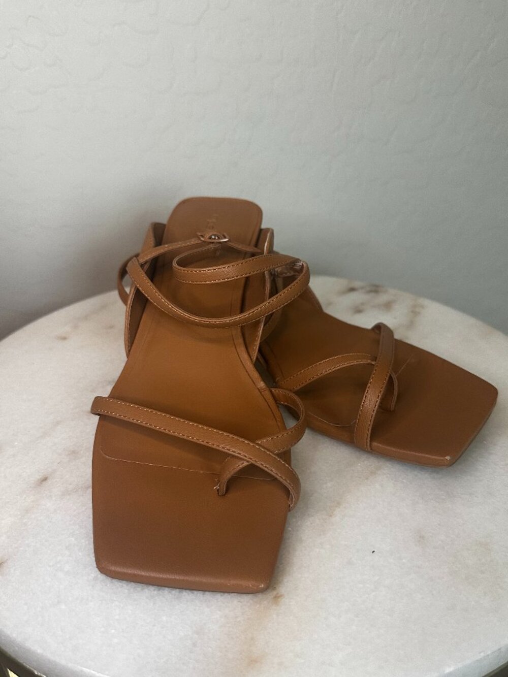 Open Edit kitten heel